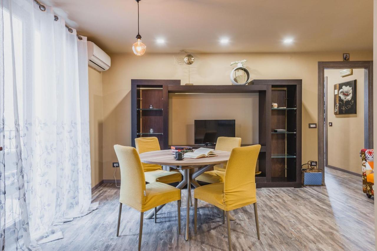 Ursino Apartment With Balcony By Wonderful Italy Katanya Dış mekan fotoğraf